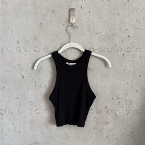 EXPRESS HIGH NECK RIBBED CROP